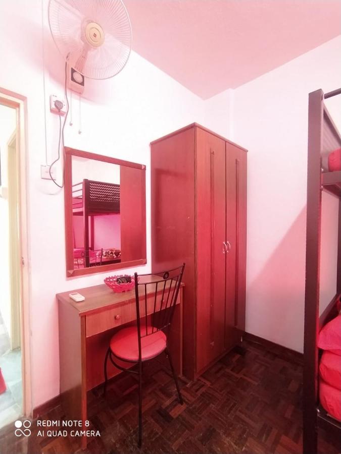 Pd Laguna Homestay Red Порт-Діксон Екстер'єр фото